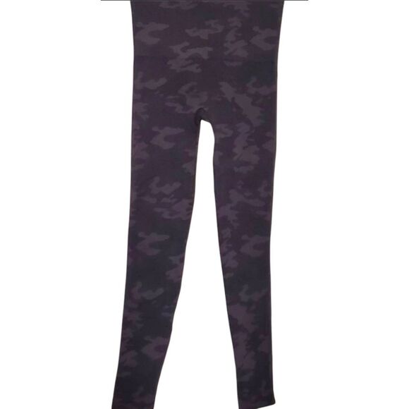 SPANX Look At Me Now High-Waisted Seamless Leggings Size Medium - Picture 3 of 3